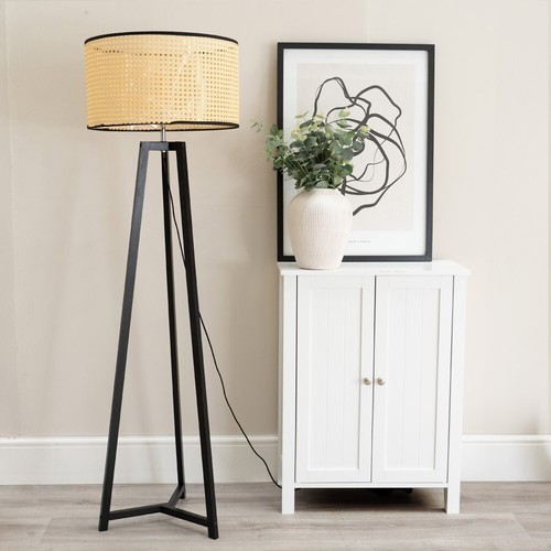 Modern black wooden tripod - black,